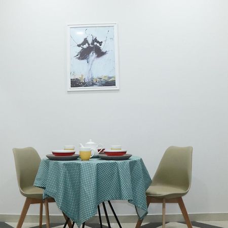 Mika Hotel Almaty Bagian luar foto