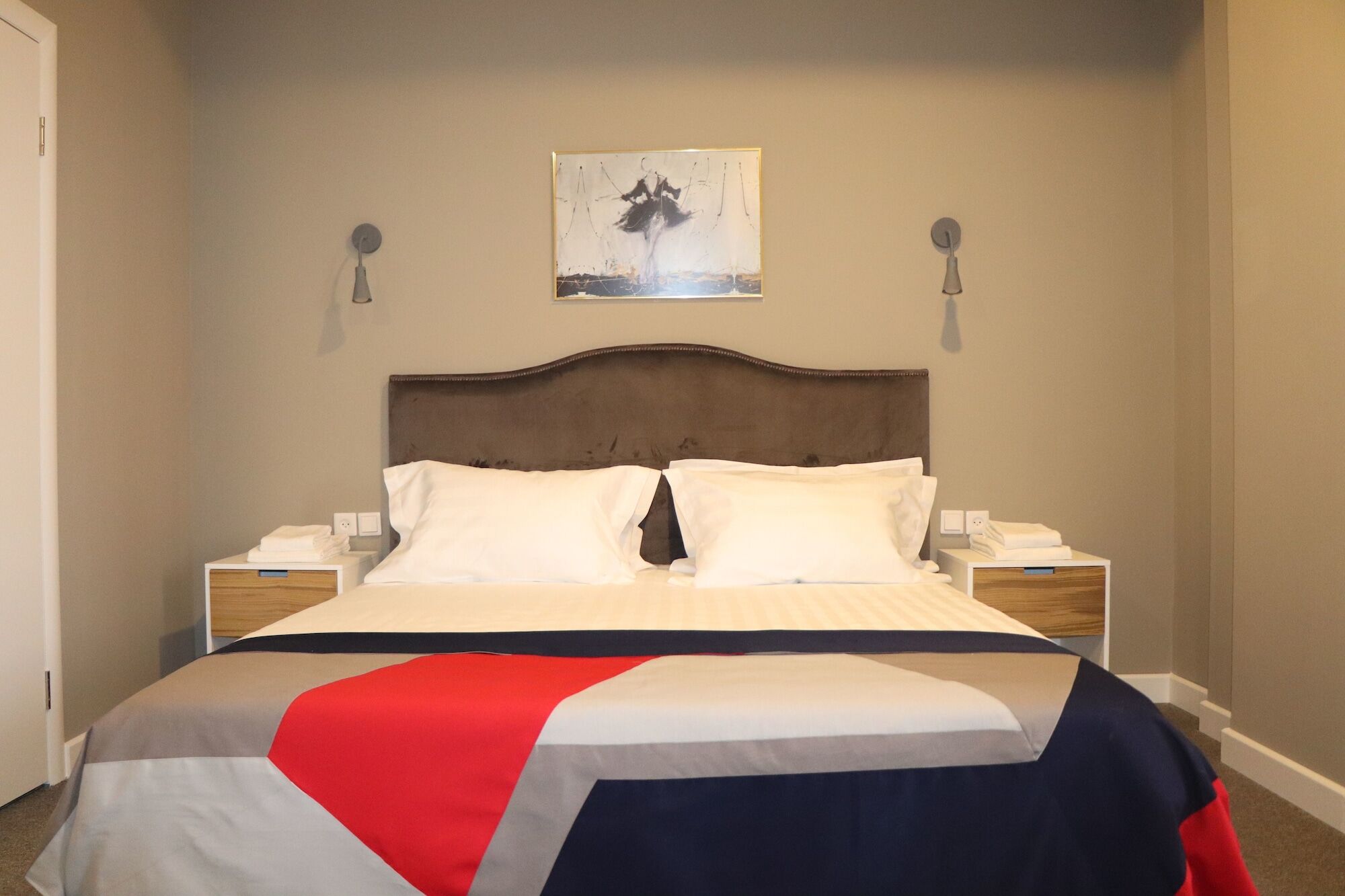 Mika Hotel Almaty Bagian luar foto